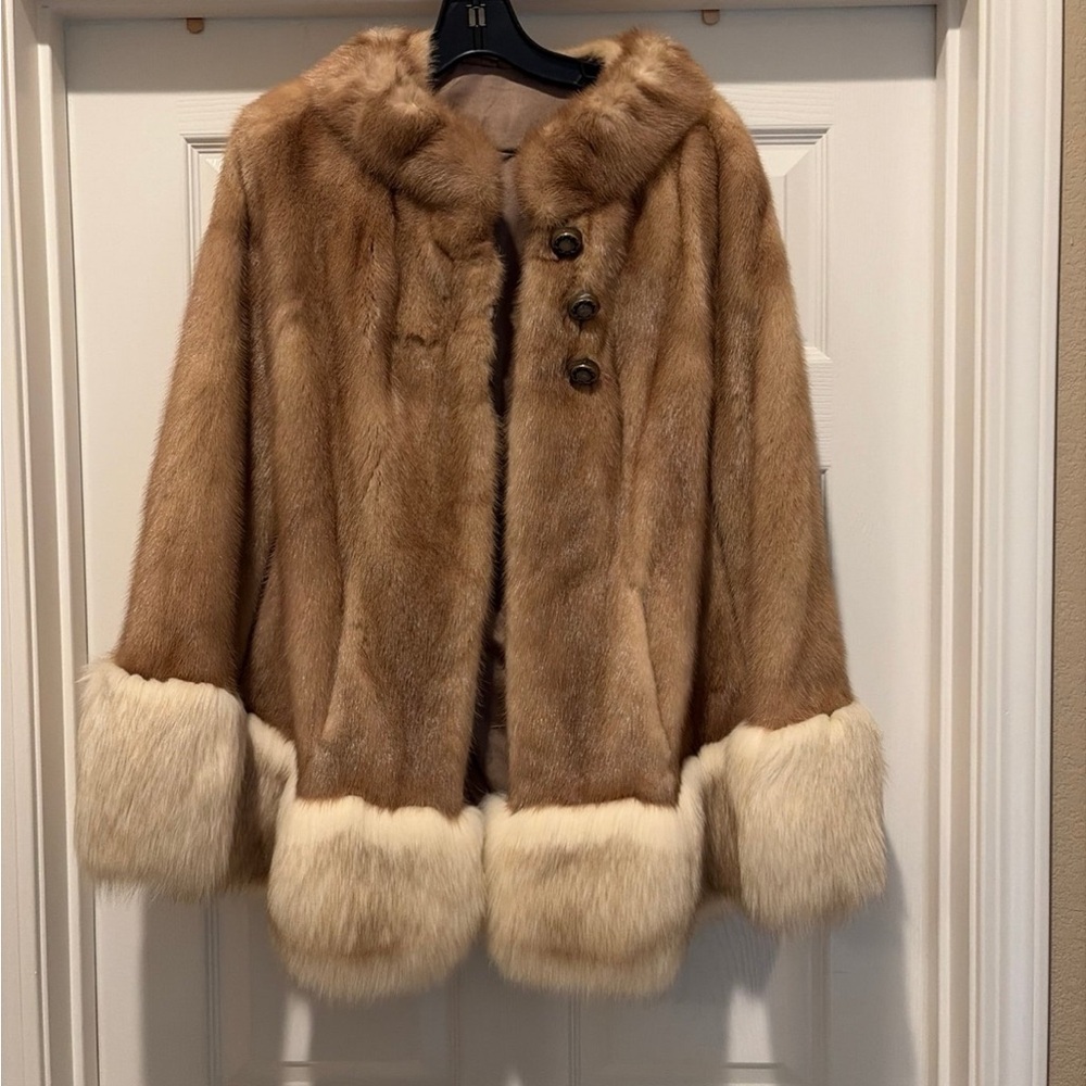 Elegant Tan and Cream Women's Fur Coat